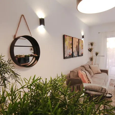 דירה Queens Garden By Staycom פאפוס