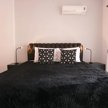 Queens Garden By Staycom アパート パ フォス