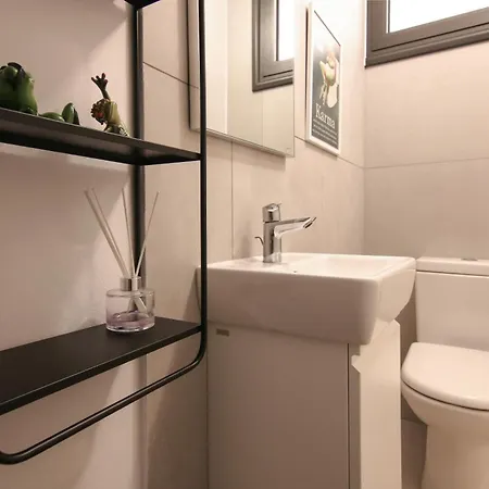 Queens Garden By Staycom * Pafos